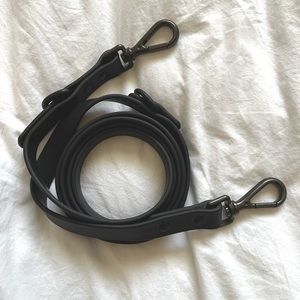 Wild one all weather dog leash